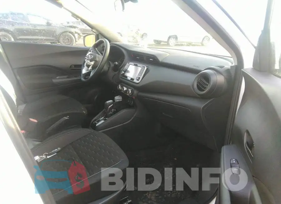 3N1CP5BV2NL530501 Photo# 5