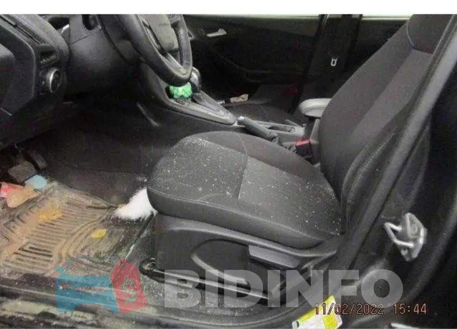 1FADP3F24FL359503 Photo# 10