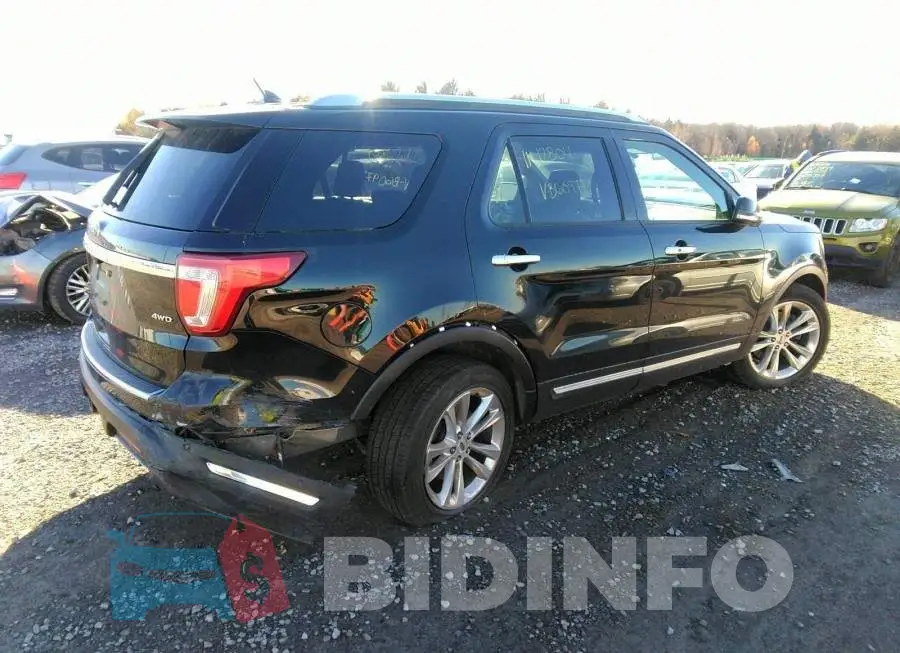1FM5K8F82JGB60977 Photo# 4