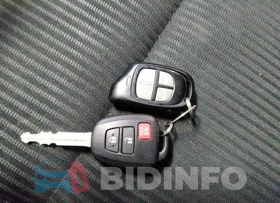 2T3BFREV3GW427520 Photo# 11