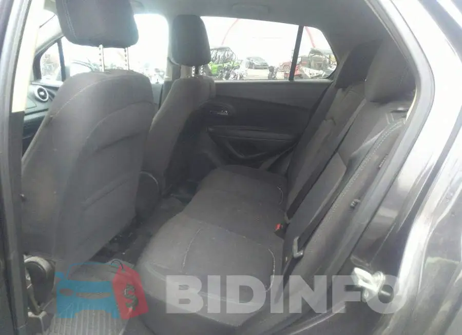 3GNCJLSB3FL131856 Photo# 8