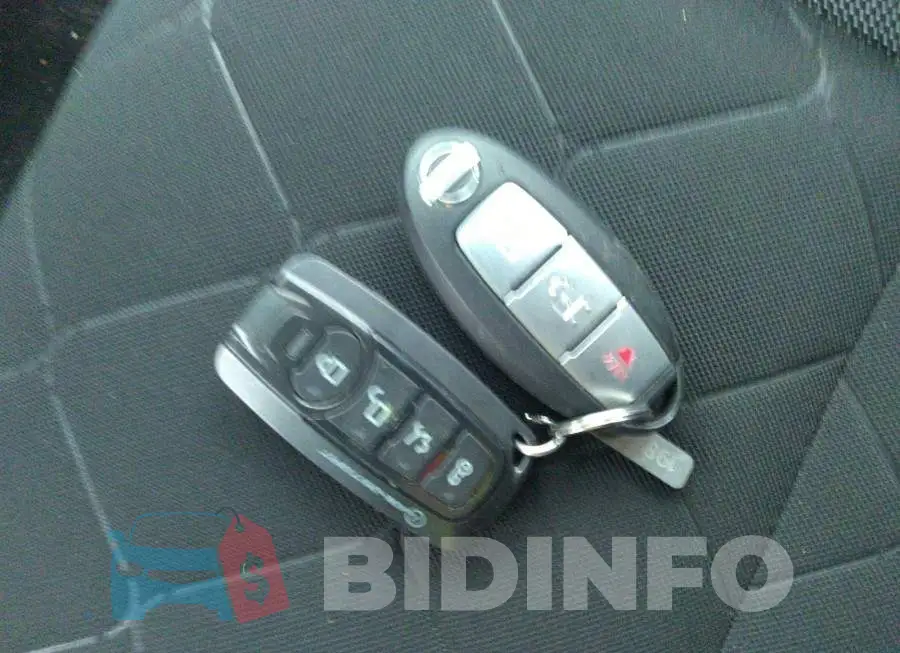 3N1CP5CU3KL497297 Photo# 11