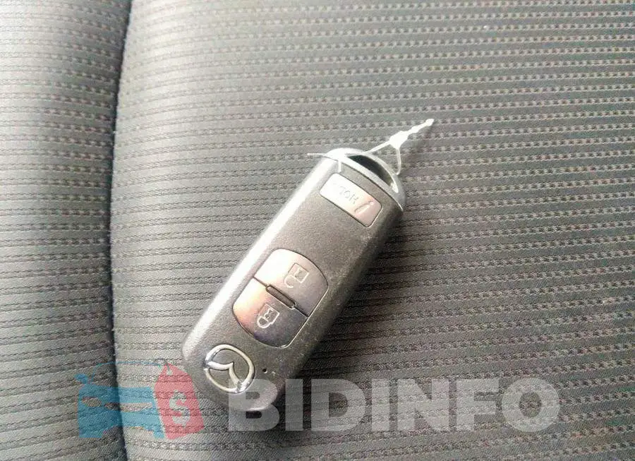 JM1DKDB77J0318504 Photo# 11