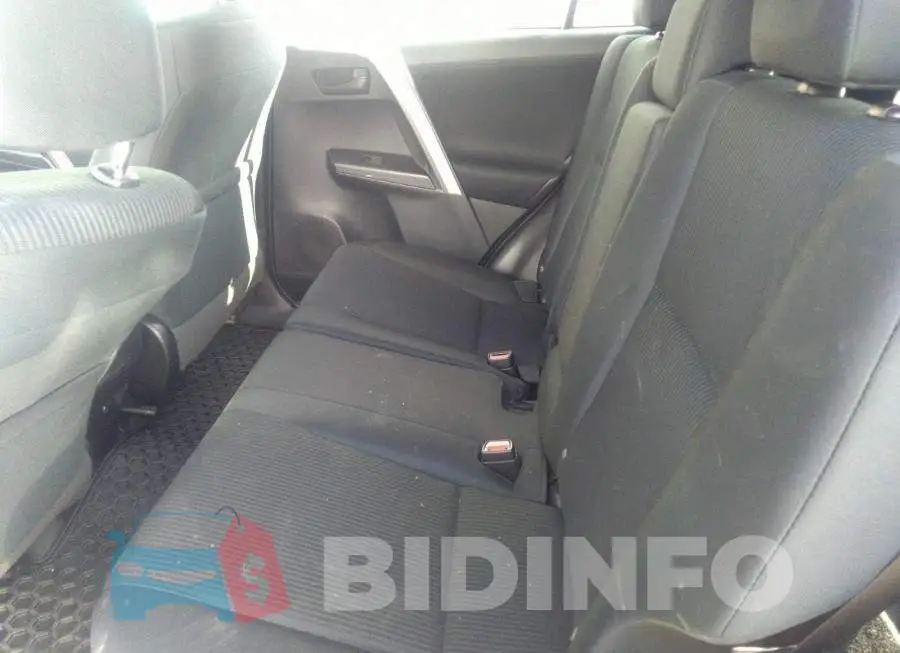 2T3BFREV8JW796770 Photo# 8