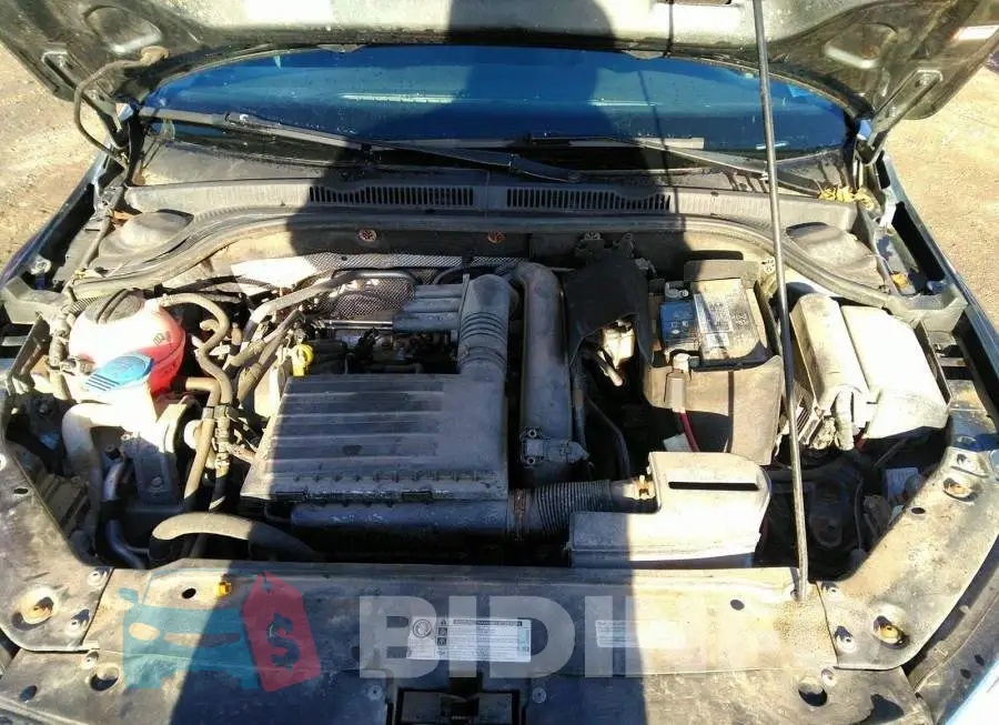 3VW2B7AJ5HM243019 Photo# 10