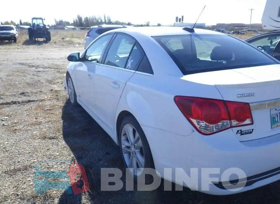 1G1PF5SB4G7187147 Photo# 4