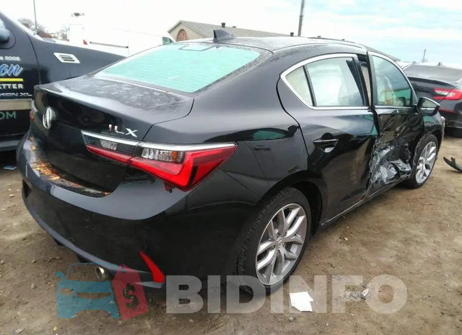 19UDE2F32KA801625 Photo# 4
