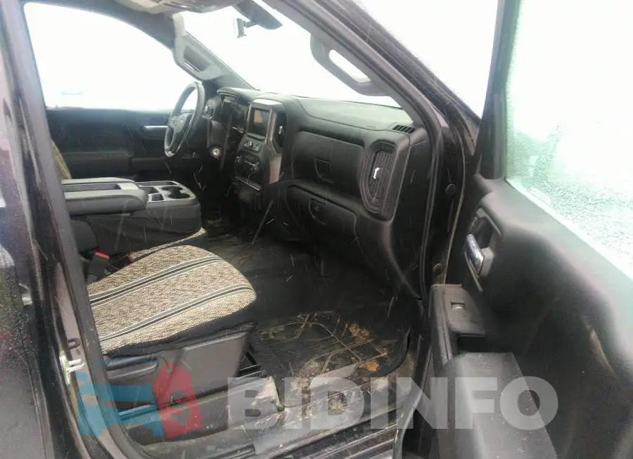1GCRYCEF9LZ175555 Photo# 5