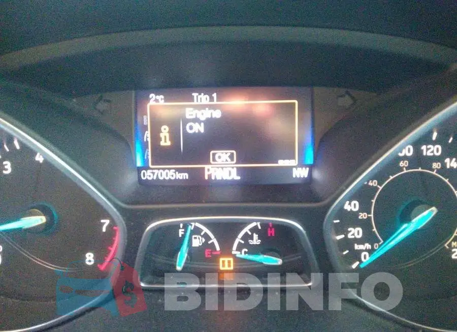 1FADP3K20FL370892 Photo# 7