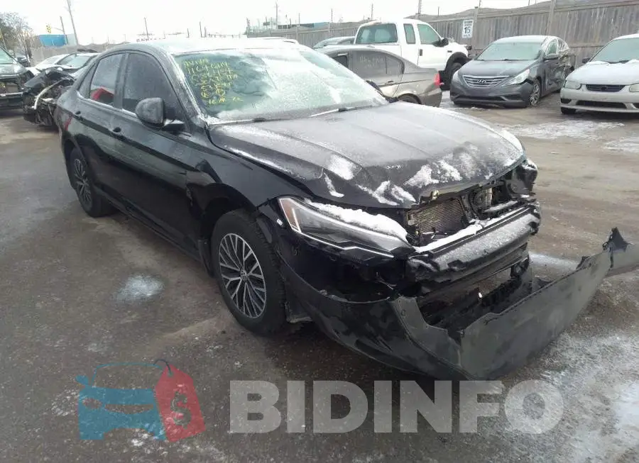 3VWCB7BU4LM036434 Photo# 1