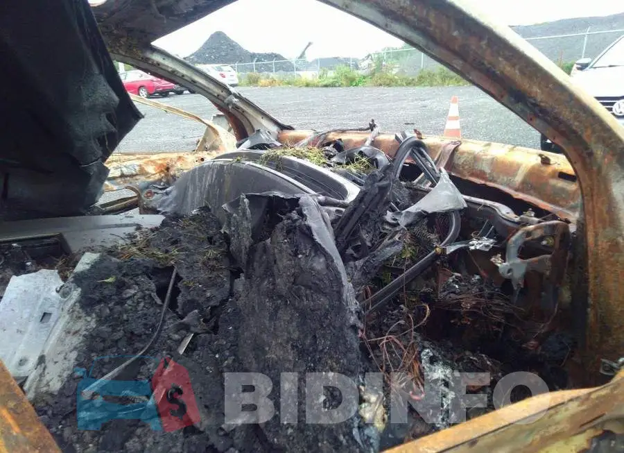 WP1AB2A52FLB73755 Photo# 5