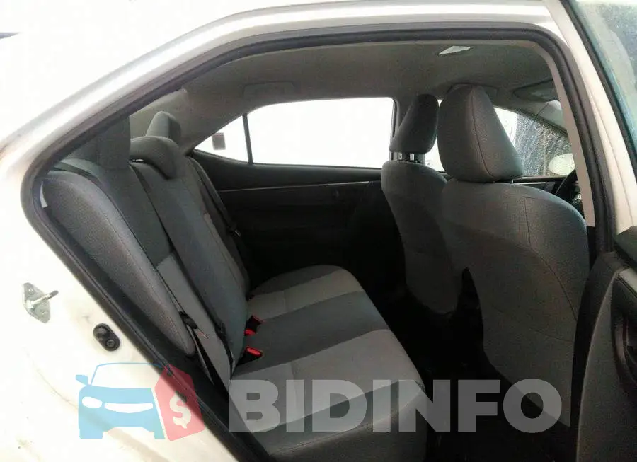 2T1BURHE3FC469857 Photo# 8
