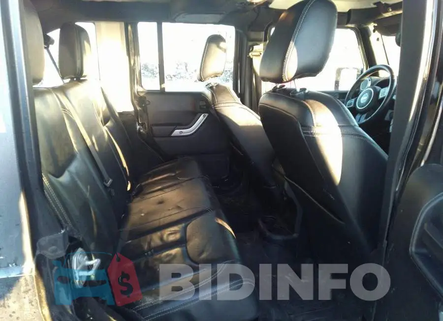 1C4BJWEG2HL694473 Photo# 8