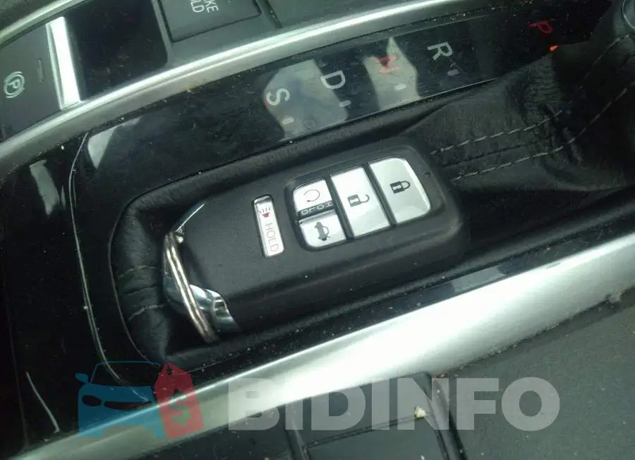 2HGFC1F95KH100821 Photo# 11