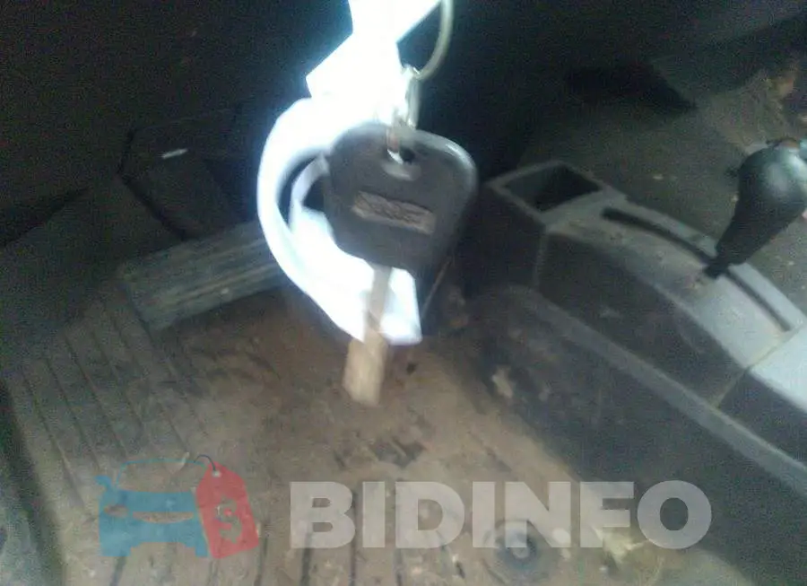 1GTV2LEC8JZ143828 Photo# 11