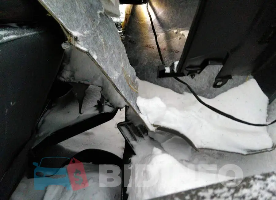 3GTU9CED8MG480309 Photo# 8