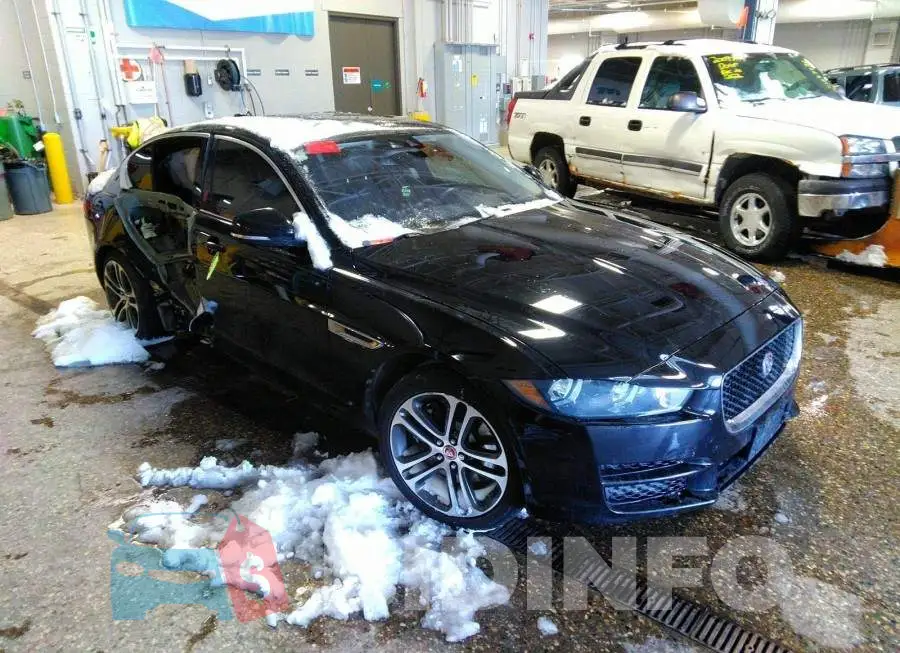 SAJAJ4BV6HA961775 Photo# 1