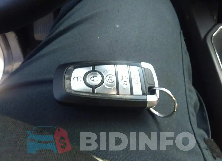 1FTFW1E57JFD63400 Photo# 11