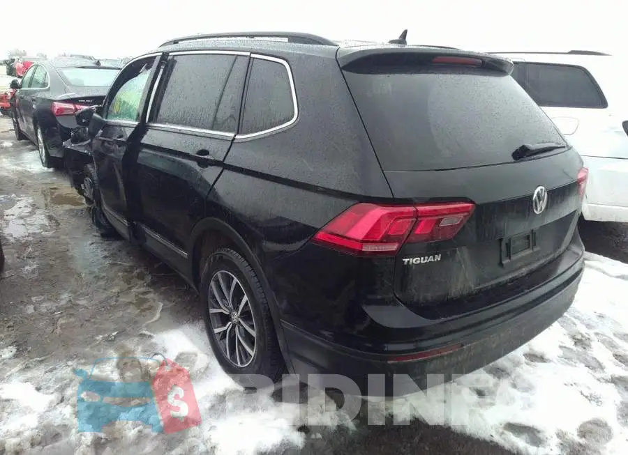 3VV2B7AX8JM141289 Photo# 3
