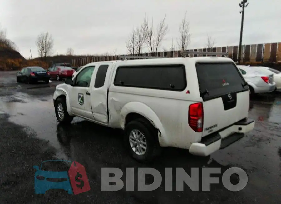 1N6BD0CT4JN727517 Photo# 3