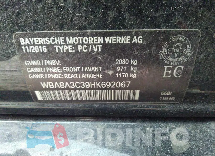 WBA8A3C39HK692067 Photo# 9