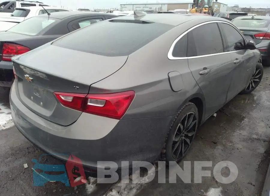 1G1ZD5ST6JF225403 Photo# 4