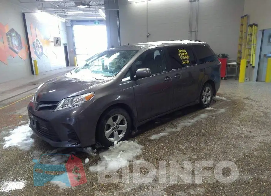 5TDKZ3DC0JS953438 Photo# 2
