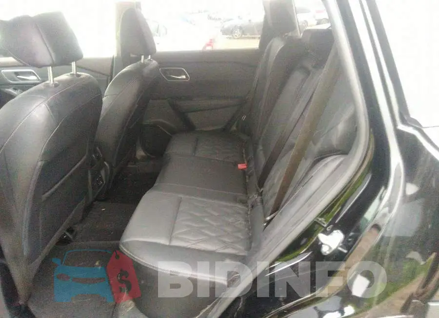 JN8BT3DD1NW274363 Photo# 8