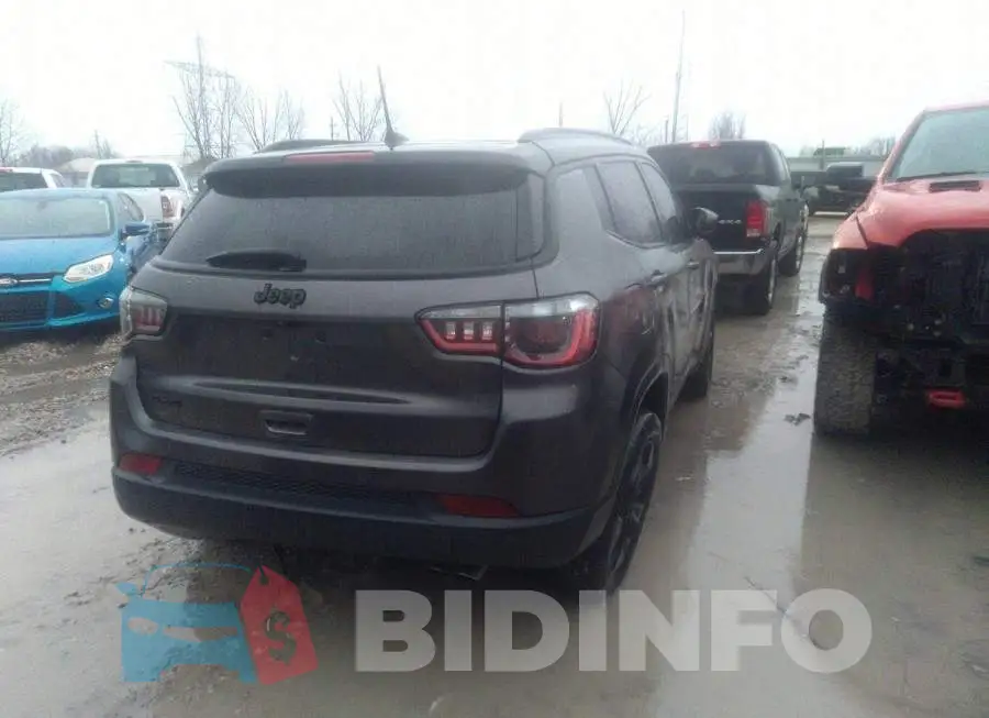3C4NJDEB5MT528422 Photo# 4
