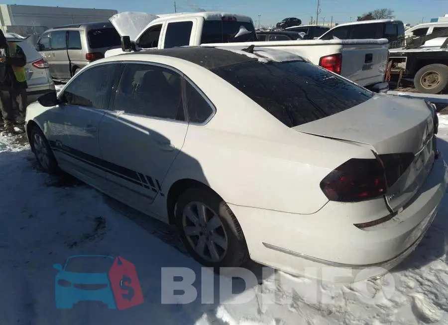 1VWBS7A39GC068551 Photo# 3