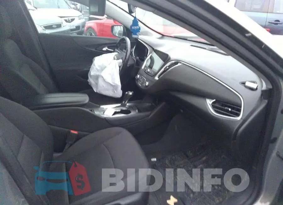 1G1ZD5ST4JF202881 Photo# 5