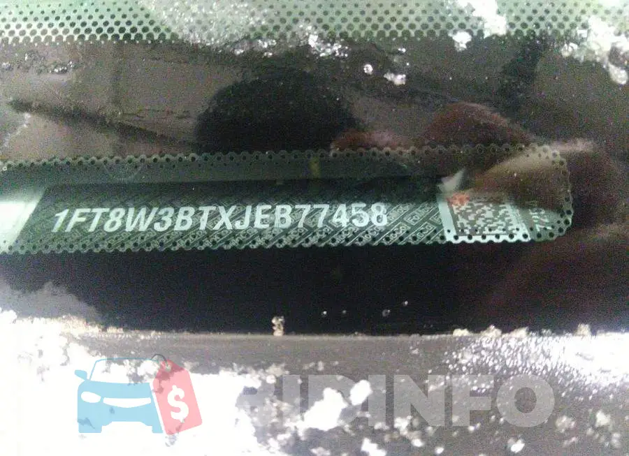 1FT8W3BTXJEB77458 Photo# 9