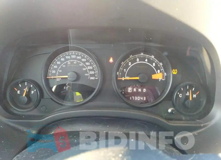1C4NJRAB0GD682744 Photo# 7