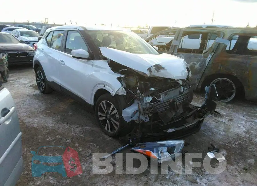 3N1CP5CV7LL512510 Photo# 1
