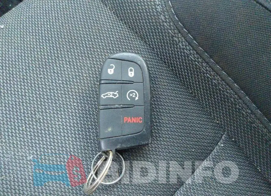 2C3CDXHG6HH654024 Photo# 11
