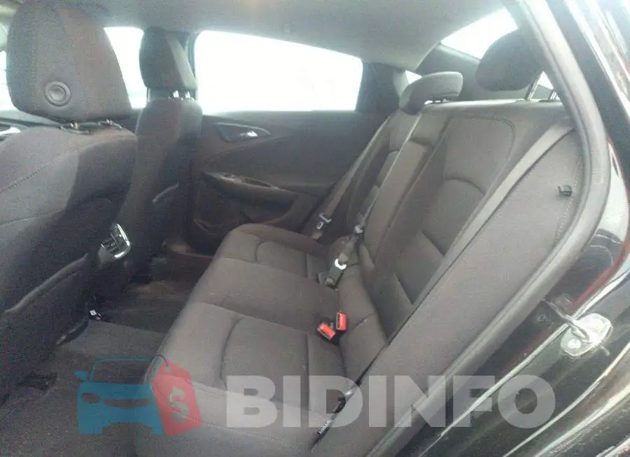 1G1ZD5ST3MF082186 Photo# 8