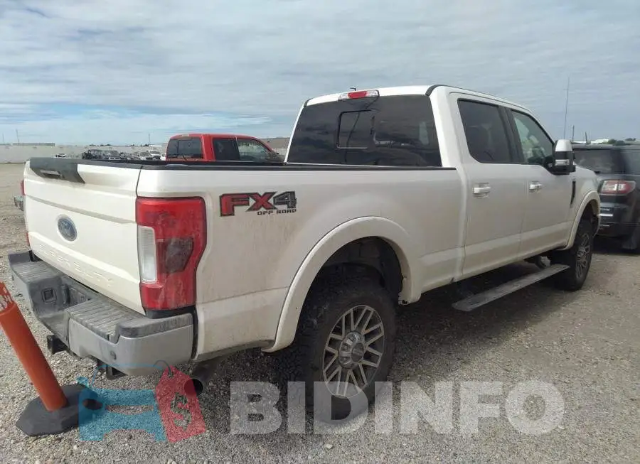 1FT8W3B65JEB45477 Photo# 4