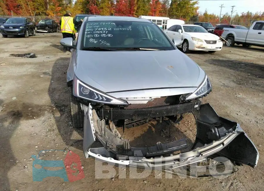 KMHD84LF2LU110431 Photo# 6