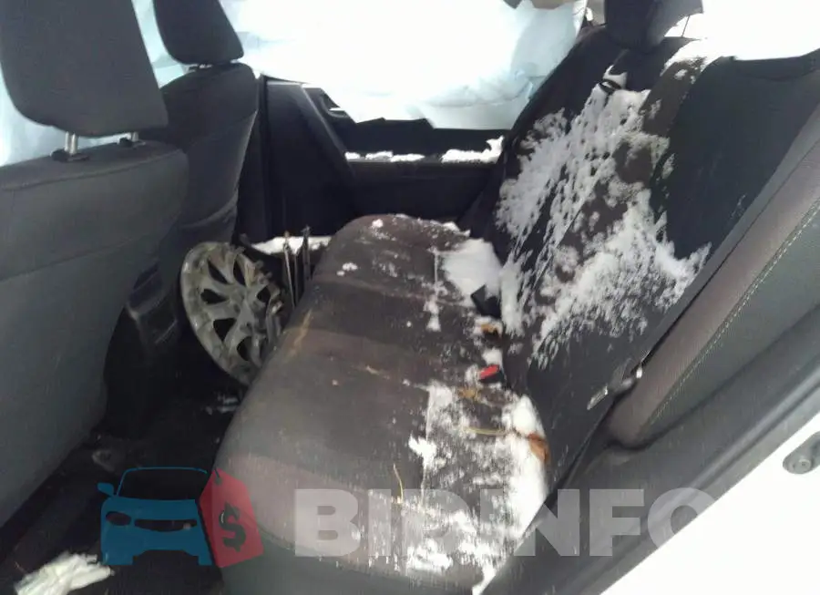 2T1BURHE2JC120181 Photo# 8