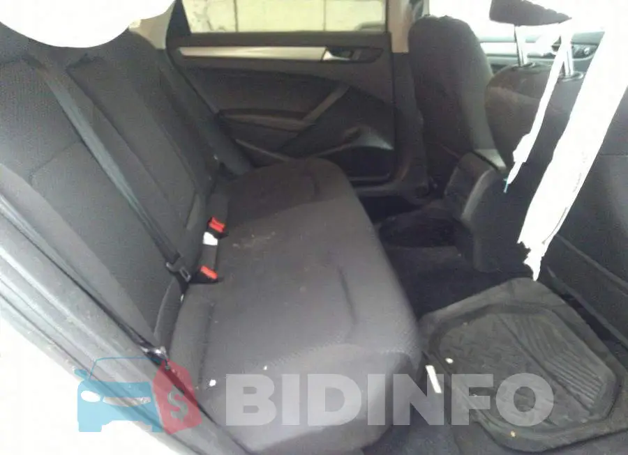 1VWAS7A36FC007832 Photo# 8