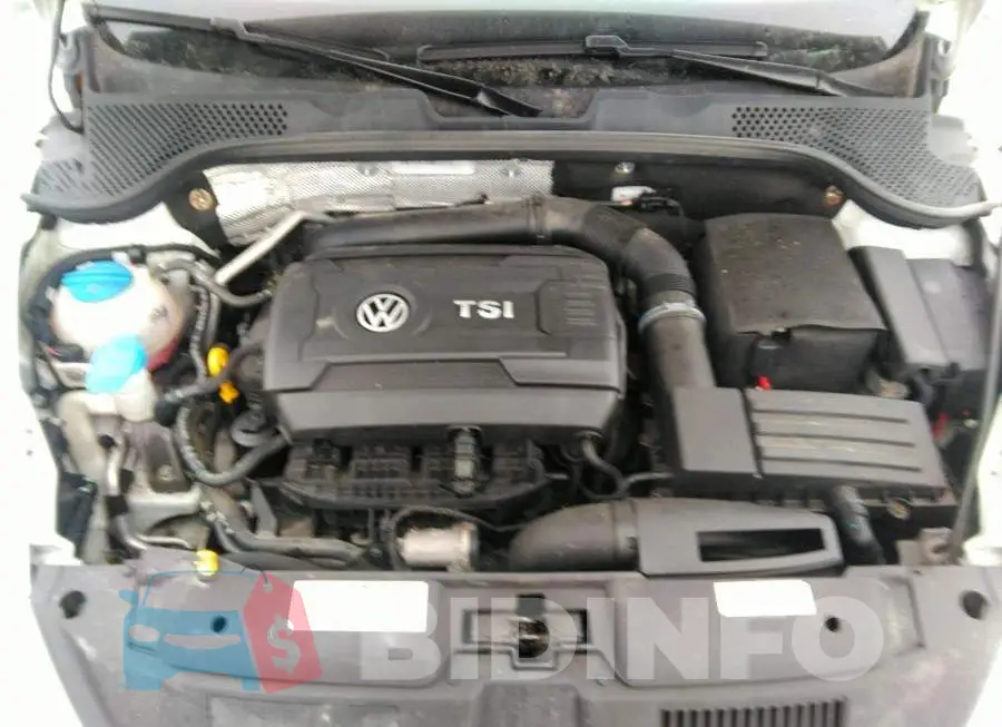 3VWJ17AT4HM611772 Photo# 10