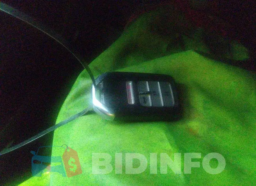 2HGFC1F94HH106926 Photo# 11