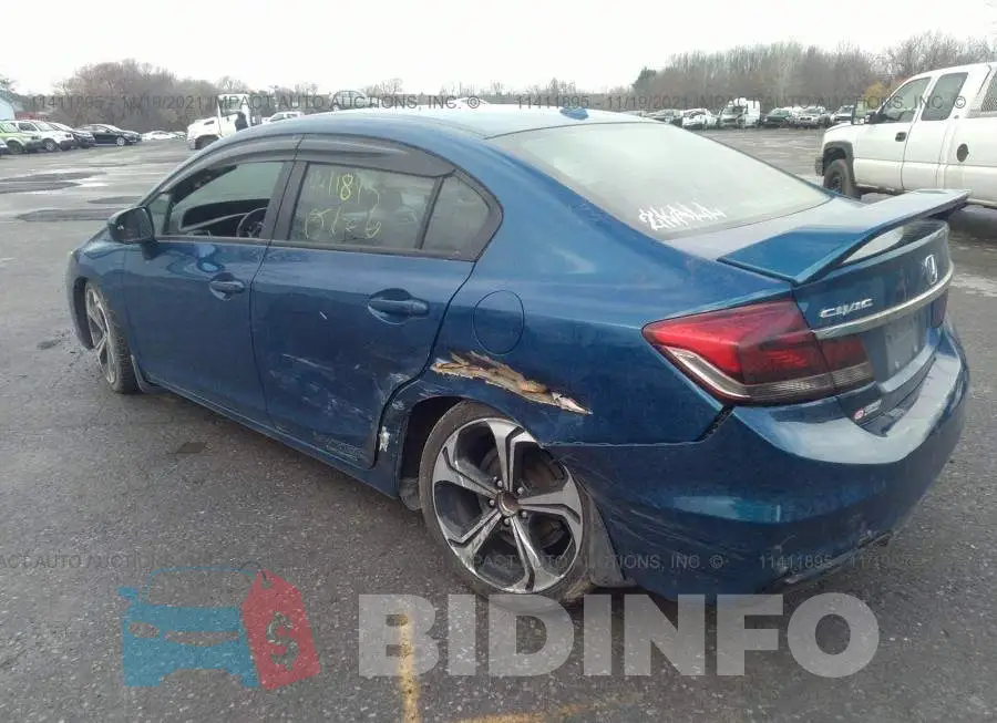 2HGFB6E51FH201407 Photo# 3