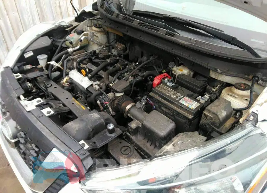 3N1CP5CU3KL500912 Photo# 10