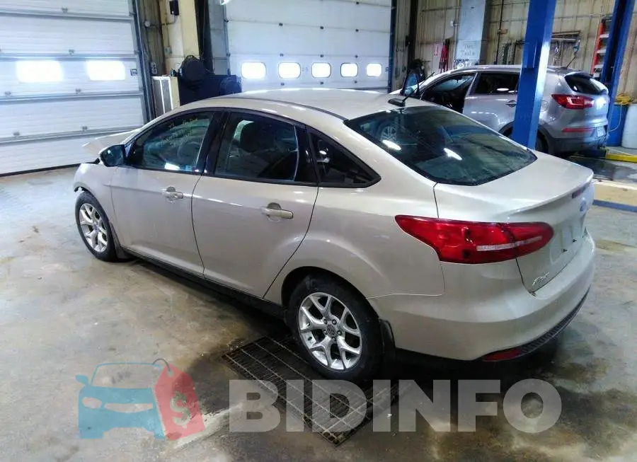 1FADP3F29JL218869 Photo# 3
