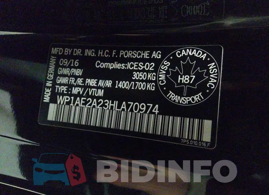 WP1AE2A23HLA70974 Photo# 9