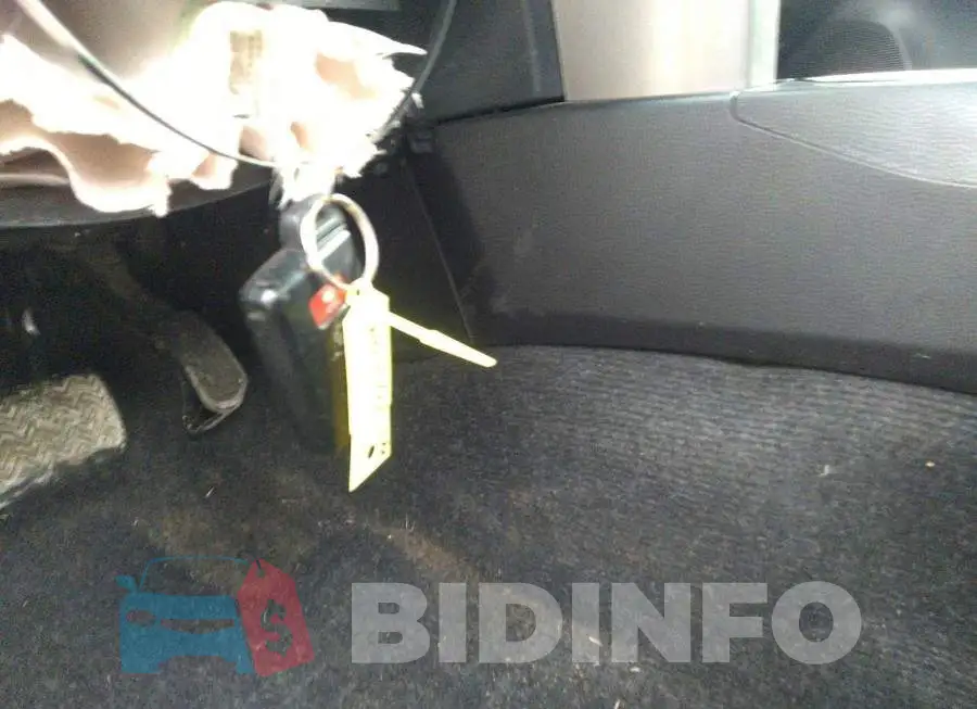 2T3RFREV4JW802420 Photo# 11