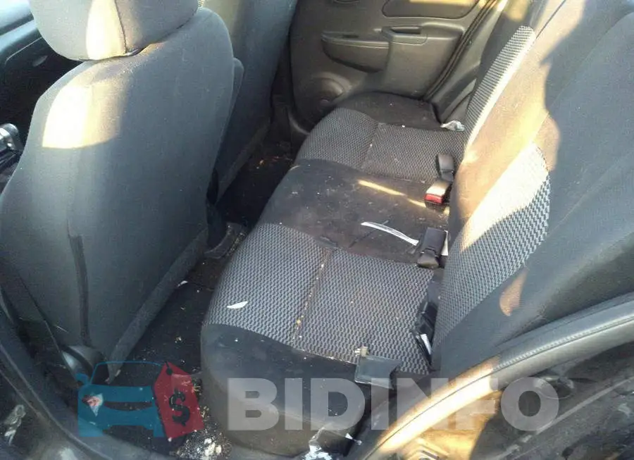 3N1CK3CP5GL252814 Photo# 8