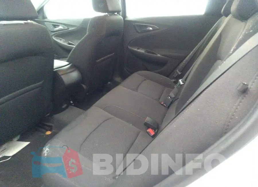 1G1ZG5ST2KF226007 Photo# 8
