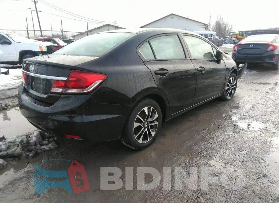 2HGFB2F54FH016033 Photo# 4